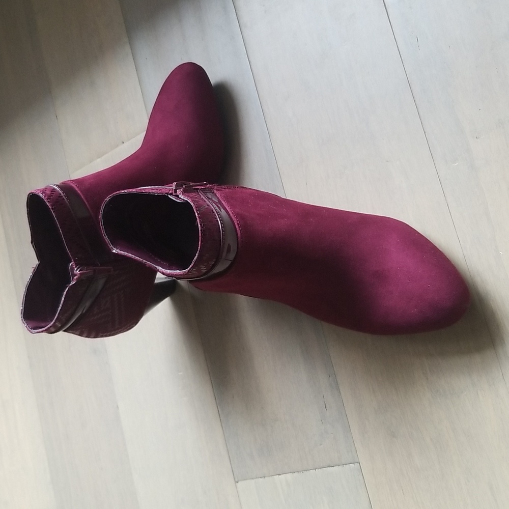 Karen Scott Cahleb Dress Booties Wine 7 1/2 W